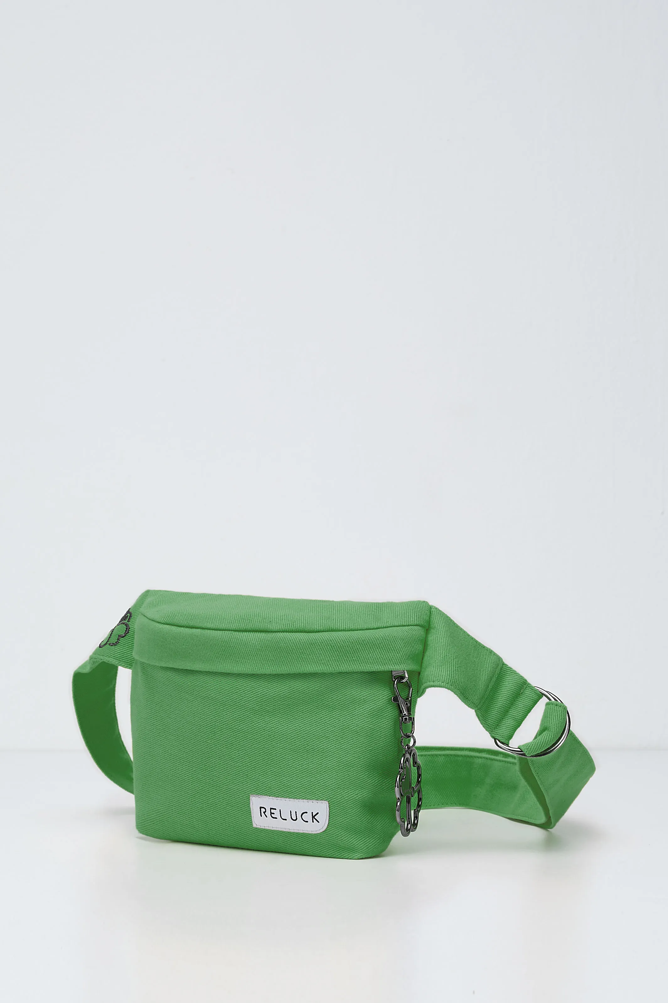 100% Recycled Fanny Bag Green