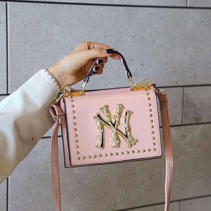 280 - NY PURSE