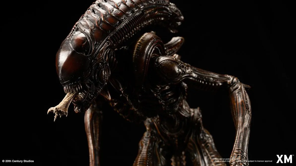 Alien Hive Warrior 1/3 Scale Premium Statue