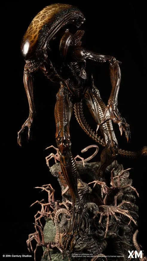 Alien Hive Warrior 1/3 Scale Premium Statue