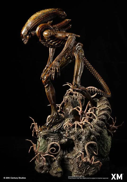 Alien Hive Warrior 1/3 Scale Premium Statue