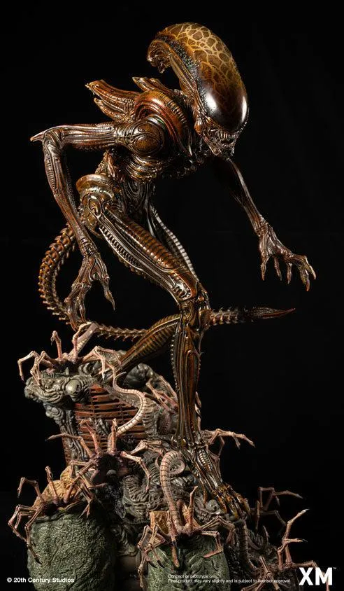 Alien Hive Warrior 1/3 Scale Premium Statue